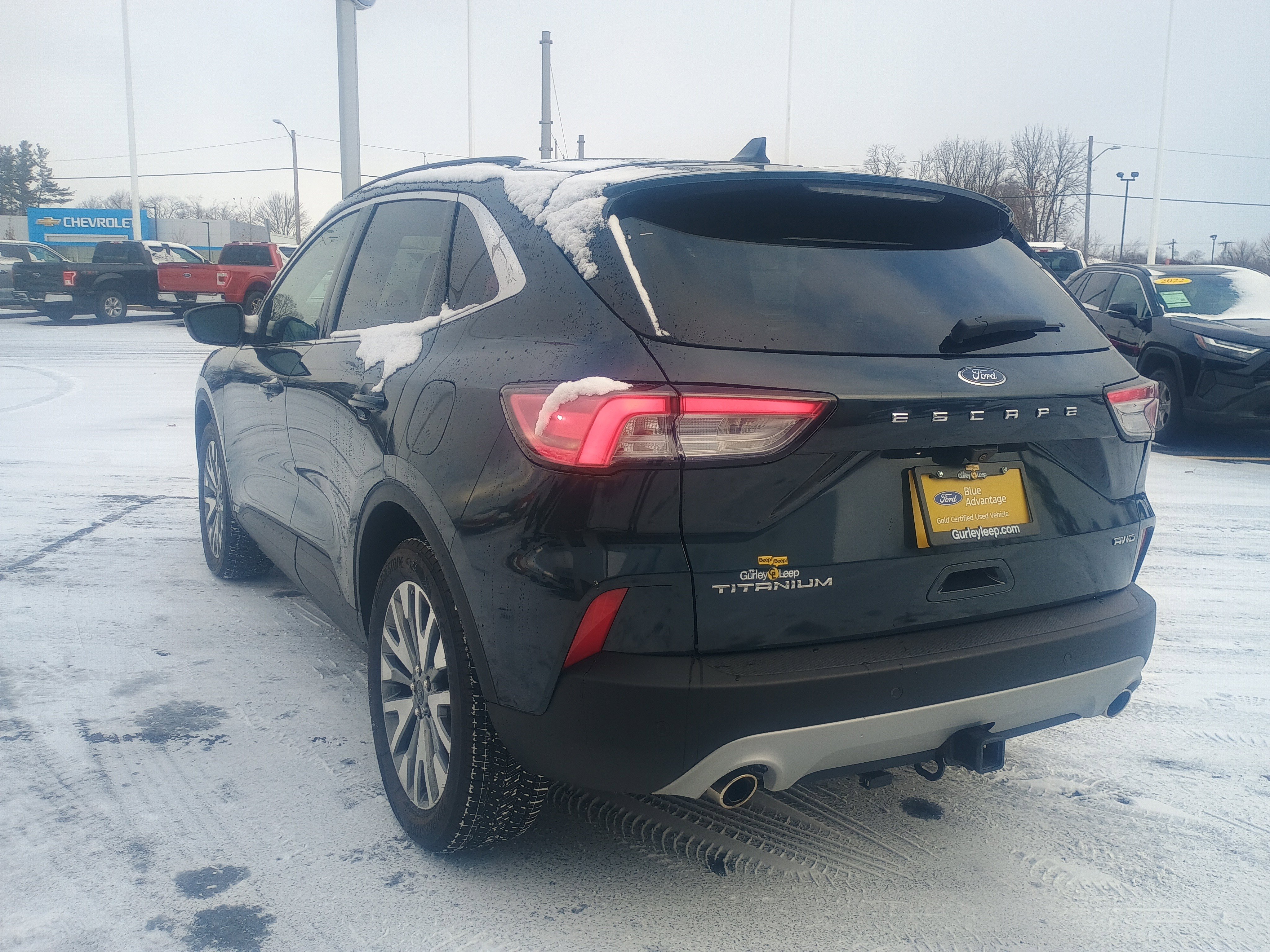 Certified 2022 Ford Escape Titanium w/ Class II Trailer Tow Package image 7