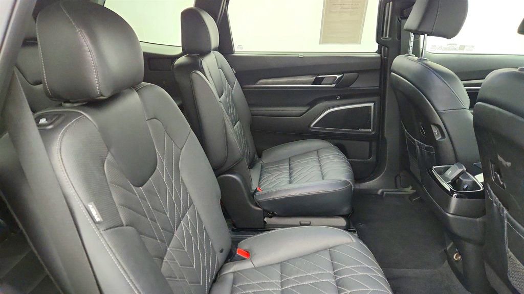 Used 2023 Kia Telluride EX X-Line image 23