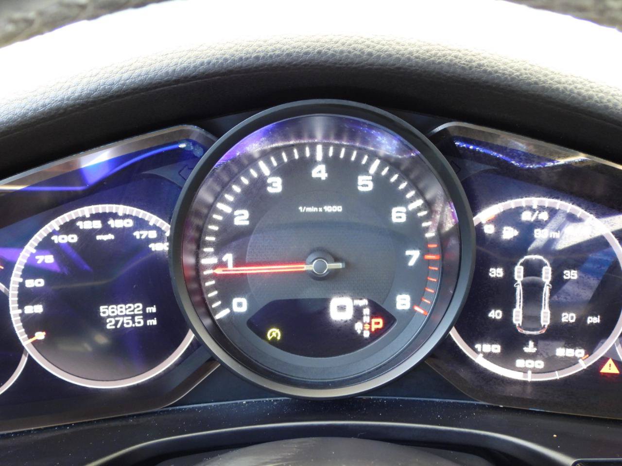 Used 2017 Porsche Panamera RWD image 88