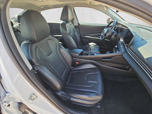 Used 2024 Hyundai Elantra Limited FWD image 20