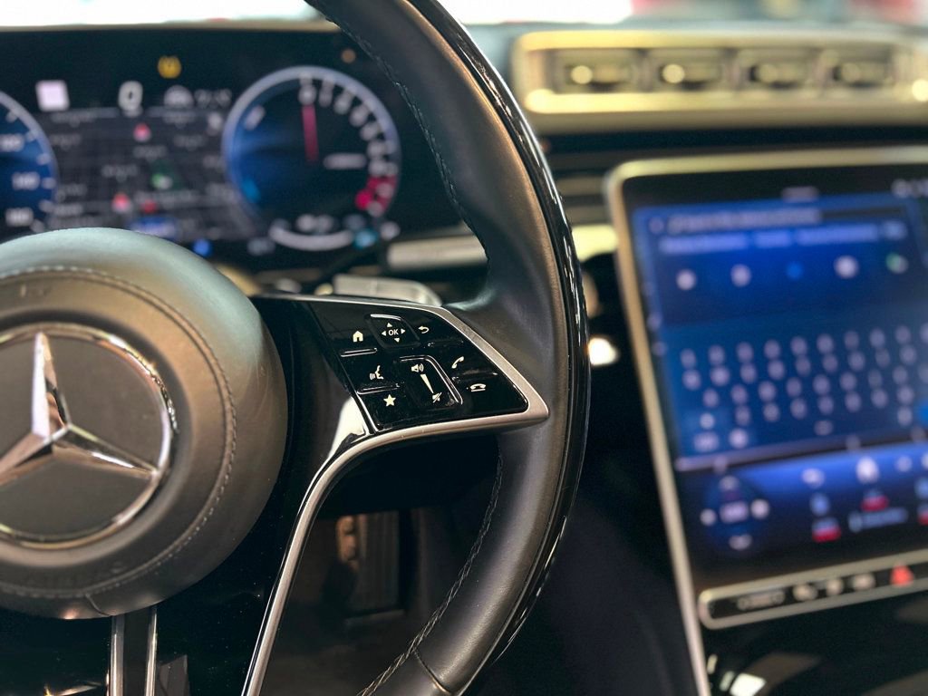 Used 2023 Mercedes-Benz S 580e 4MATIC Sedan w/ Warmth & Comfort Package image 23