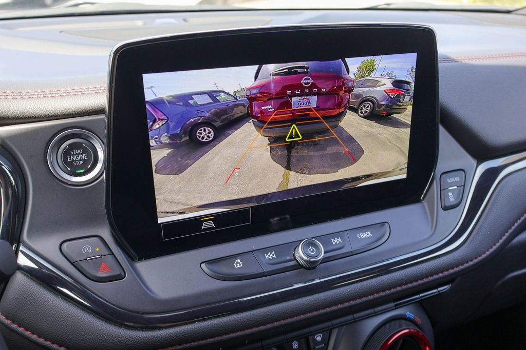 Used 2025 Chevrolet Blazer RS FWD image 4
