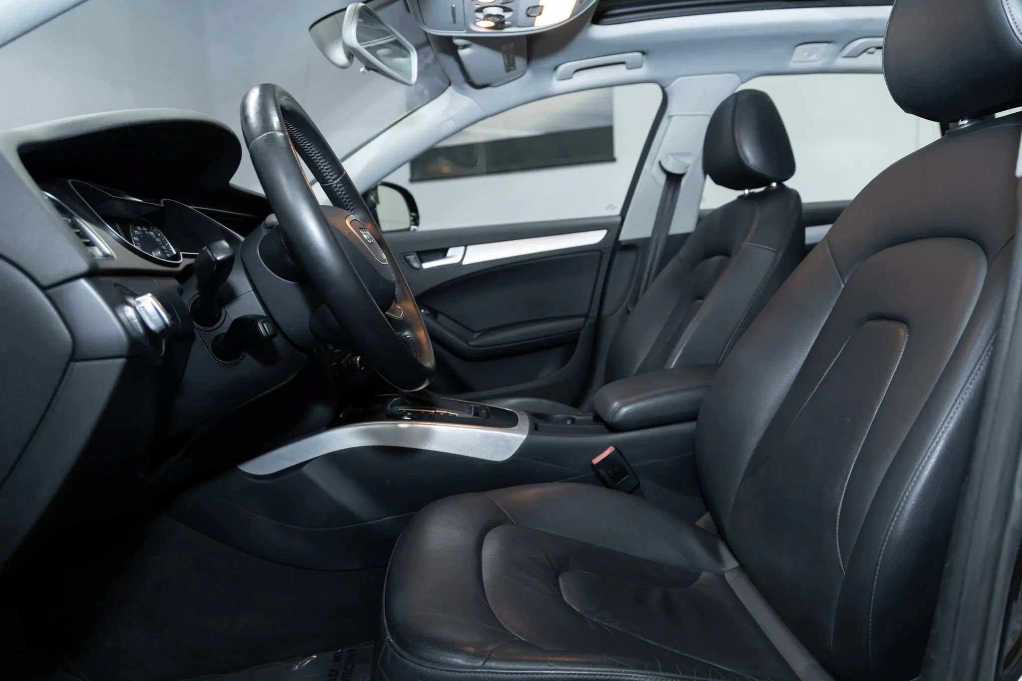 Used 2013 Audi A4 Premium w/ Convenience Pkg AWD/4WD image 10