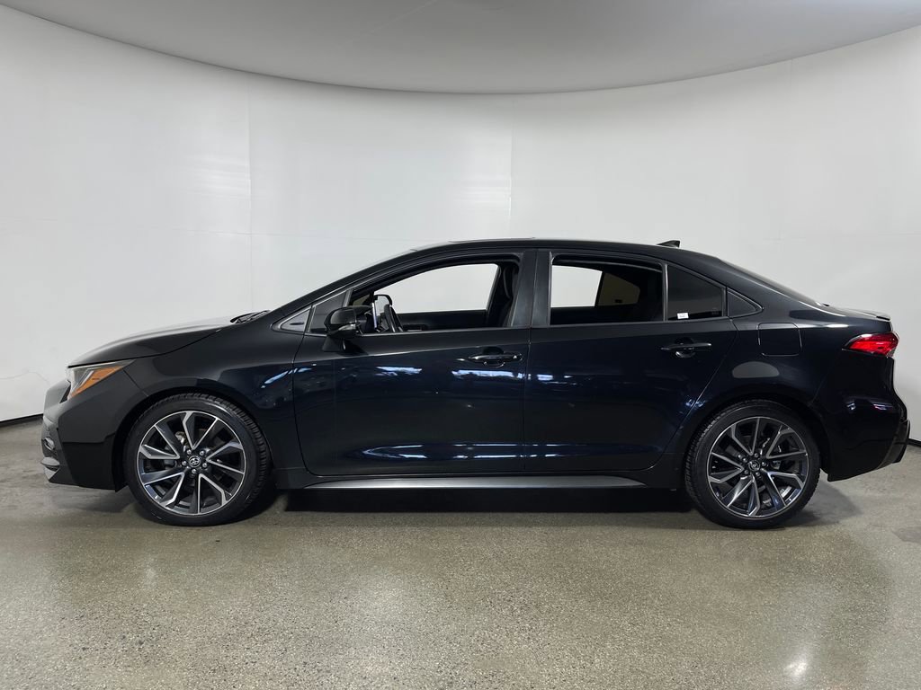 Certified 2021 Toyota Corolla SE w/ SE Premium Package FWD image 6