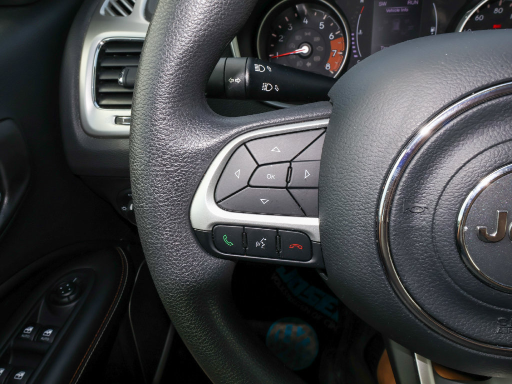 Used 2019 Jeep Compass Sport FWD image 22