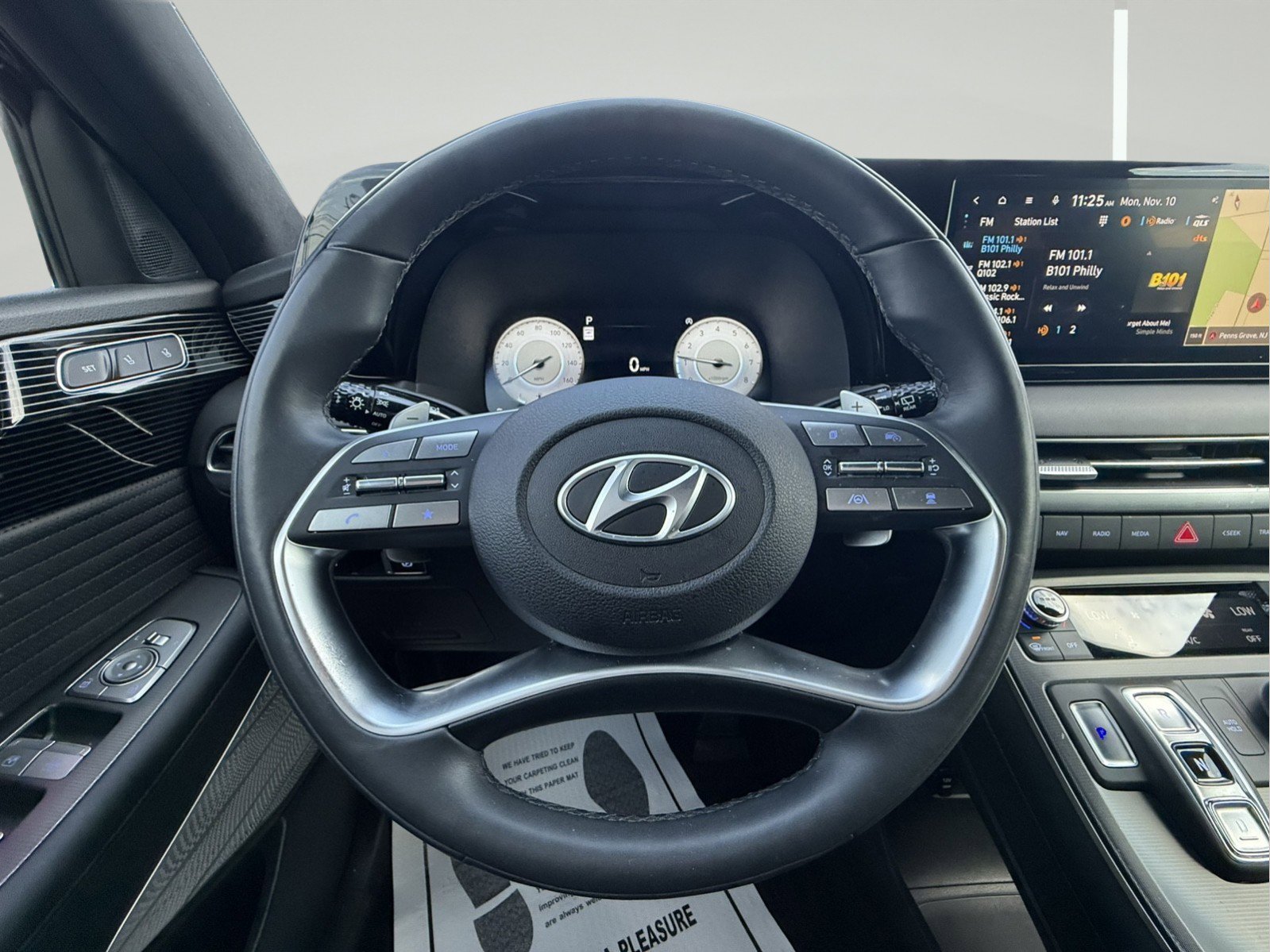 Used 2024 Hyundai Palisade Calligraphy image 22