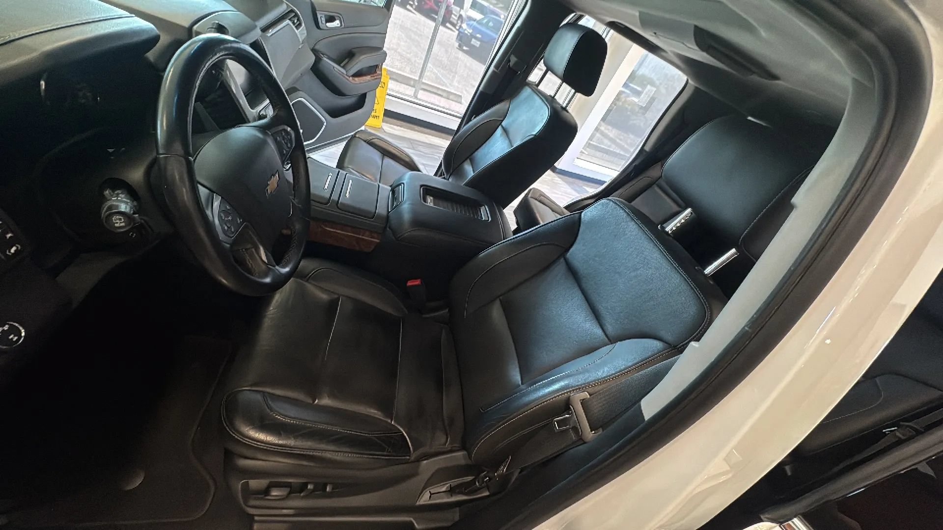 Used 2019 Chevrolet Tahoe Premier AWD/4WD image 34