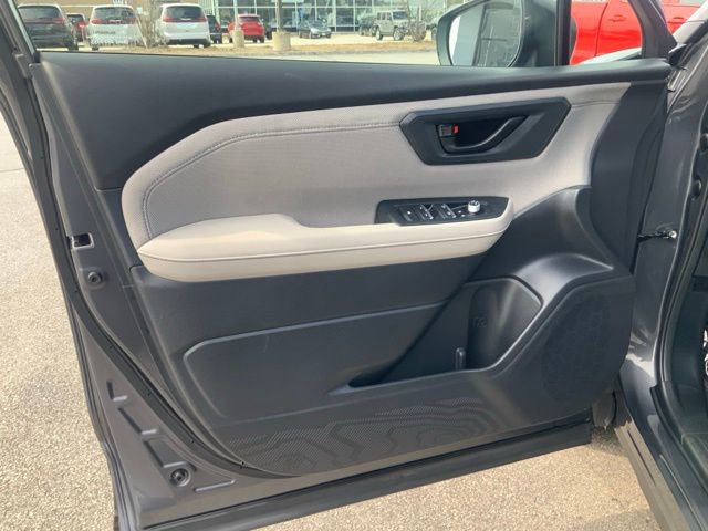 Certified 2025 Subaru Forester Premium image 13