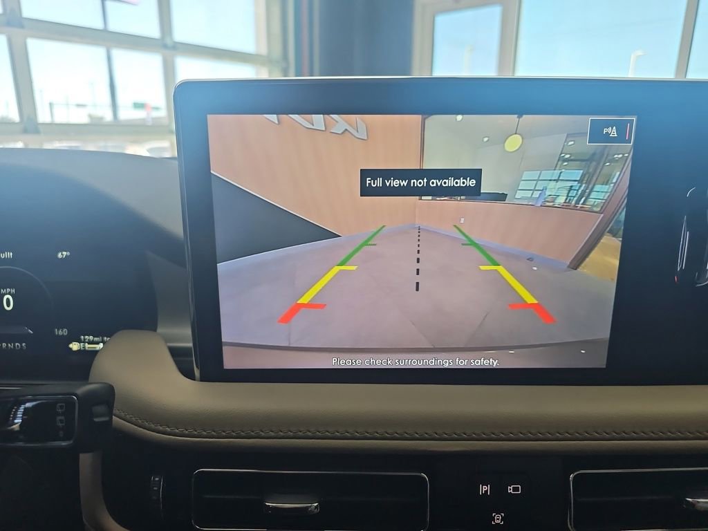 Used 2023 Lincoln Nautilus AWD image 24