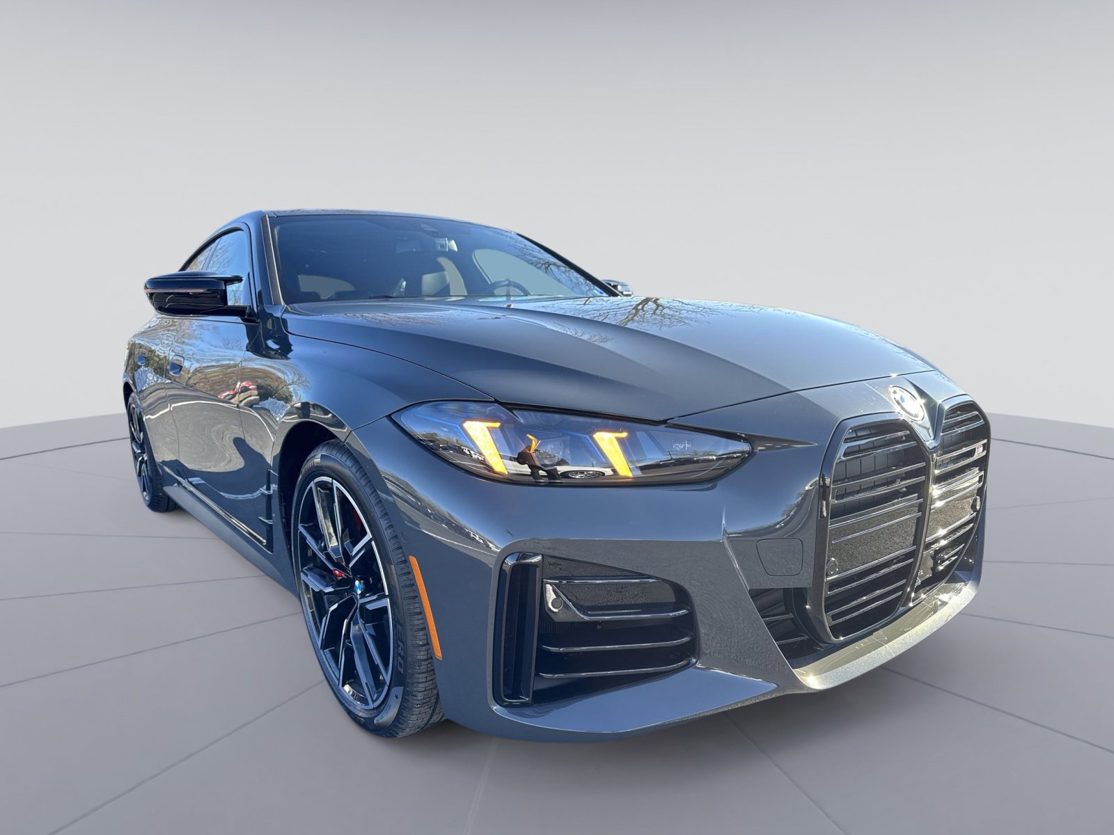 New 2026 BMW M440i w/ Premium Package image 3