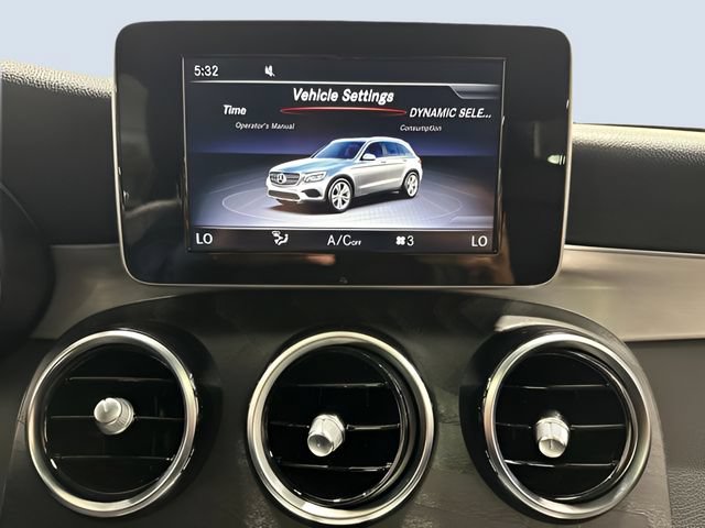 Used 2019 Mercedes-Benz GLC 300 4MATIC image 22
