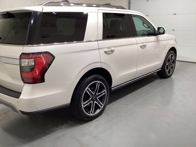Used 2019 Ford Expedition Limited w/ Special Edition Package AWD/4WD image 7