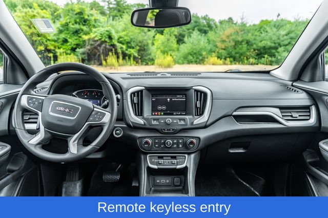 Used 2022 GMC Terrain SLE w/ Driver Convenience Package AWD/4WD image 31