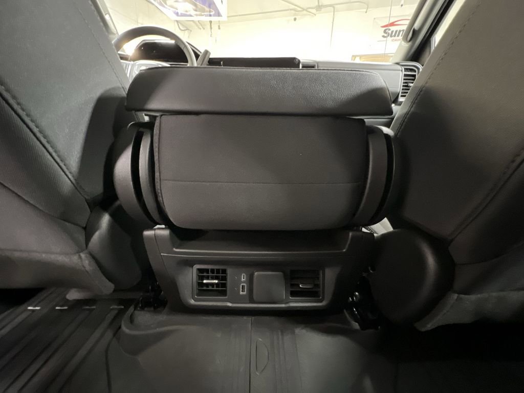 New 2024 GMC Sierra 1500 Elevation w/ LPO, Elevation Black Package image 20