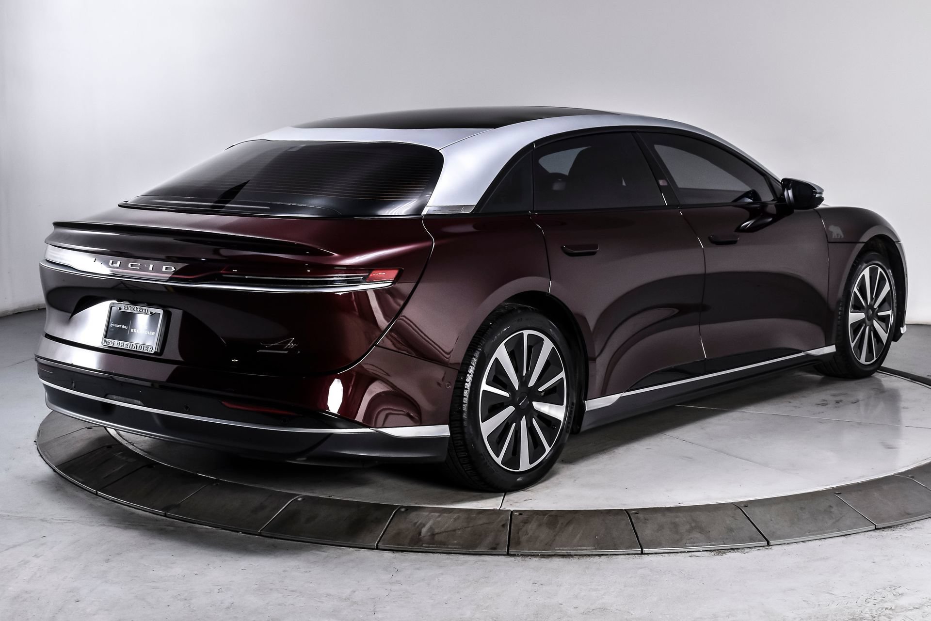 Used 2022 Lucid Air Grand Touring AWD/4WD image 6