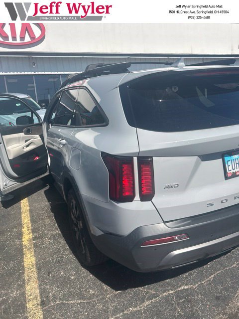 Used 2022 Kia Sorento S w/ Panoramic Sunroof Package
