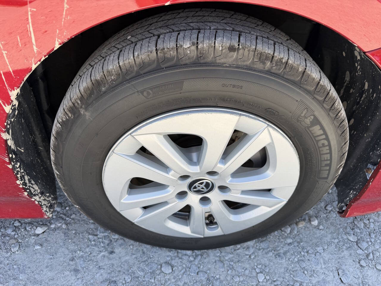 Used 2016 Toyota Prius Two FWD image 12