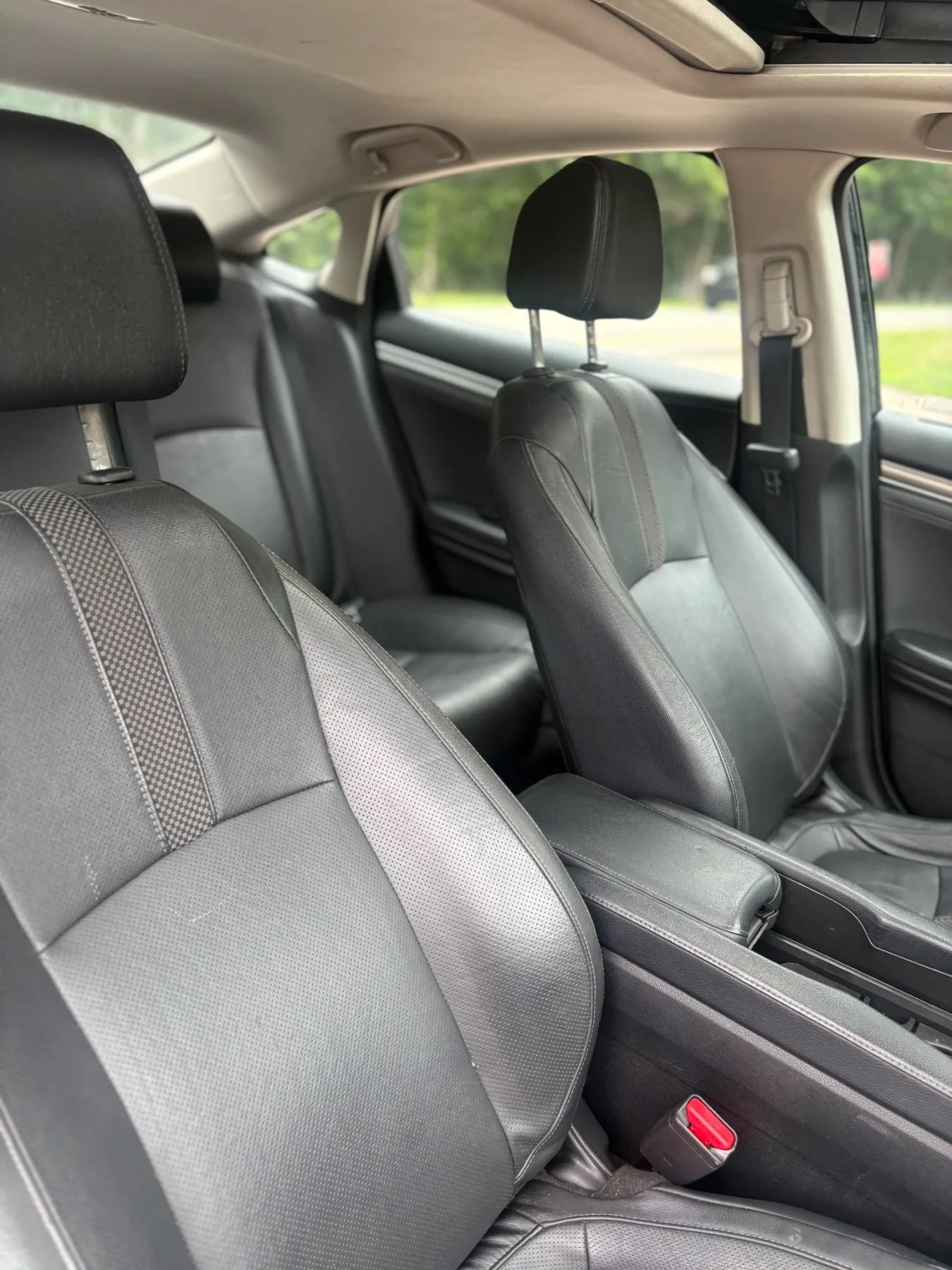 Used 2021 Honda Civic EX-L image 30