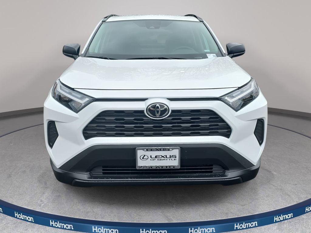 Used 2025 Toyota RAV4 LE image 3
