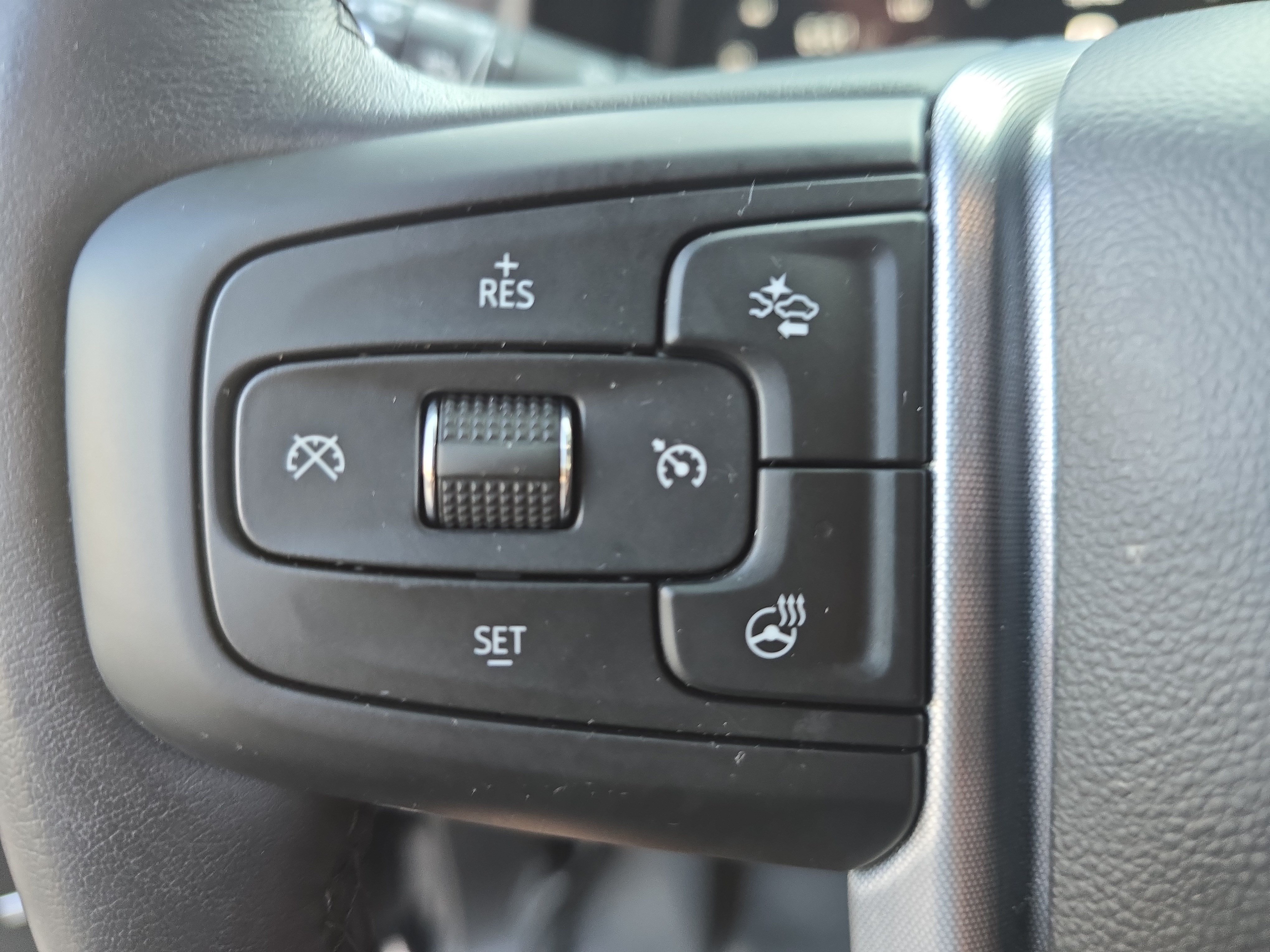 Used 2022 GMC Yukon XL SLT w/ SLT Premium Package AWD/4WD image 18