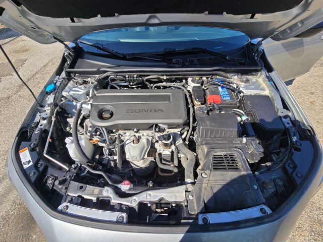 Used 2025 Honda Civic Sport image 30