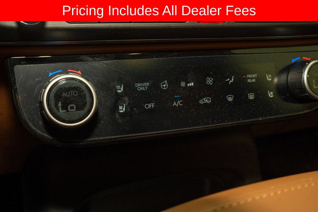 Used 2026 Hyundai Palisade Calligraphy AWD/4WD image 16