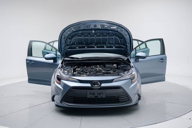 Used 2024 Toyota Corolla LE FWD image 17