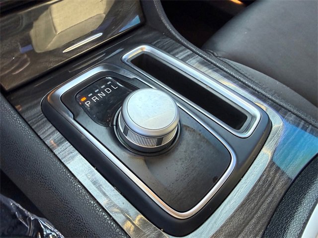 Used 2020 Chrysler 300 Touring w/ Sport Appearance Package image 15