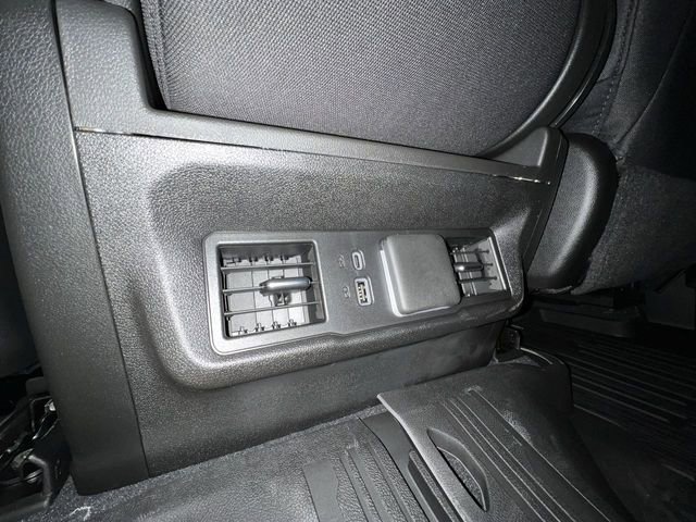 New 2026 GMC Sierra 1500 SLE image 21