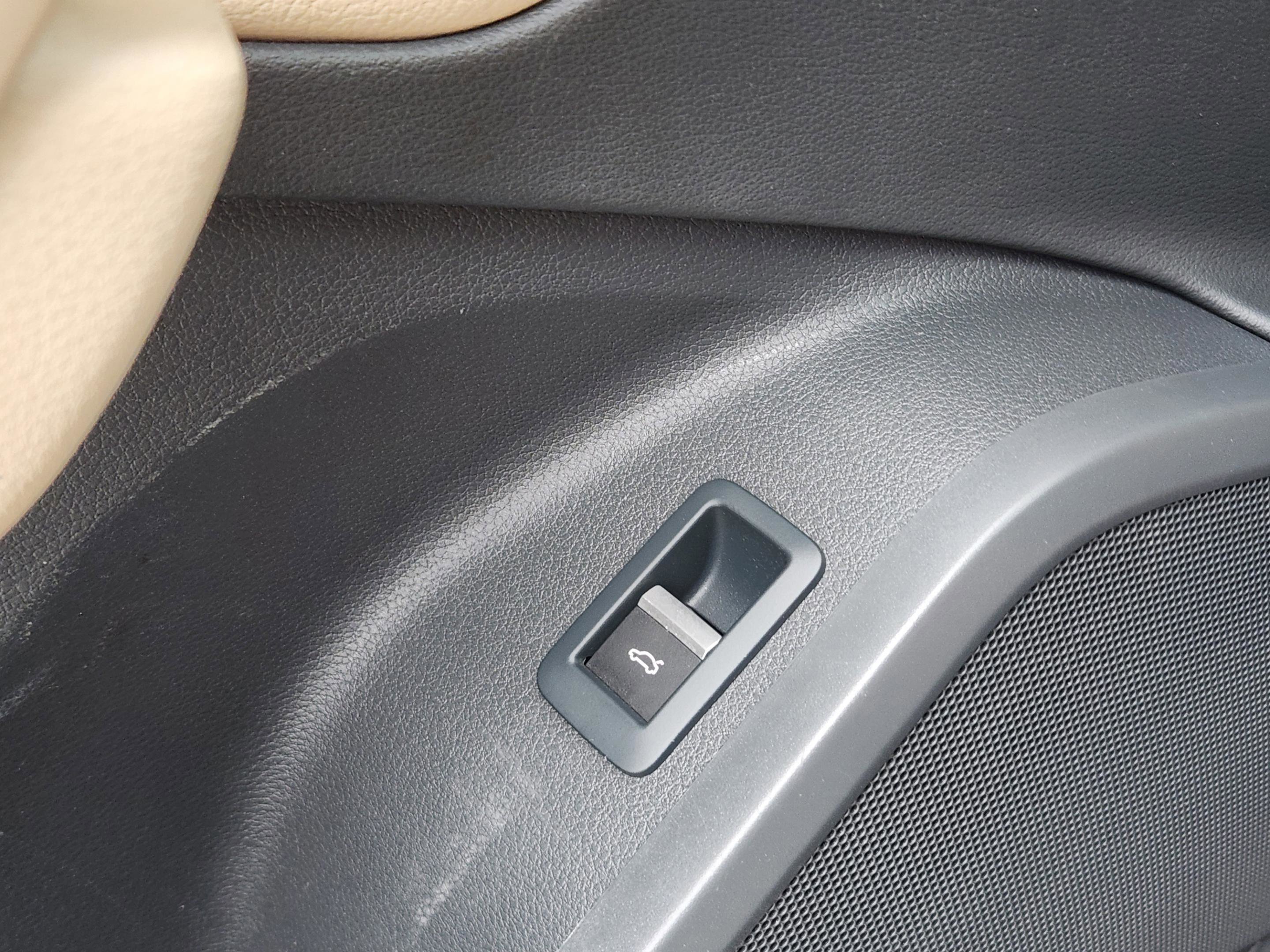 Used 2019 Audi Q5 2.0T Premium image 19