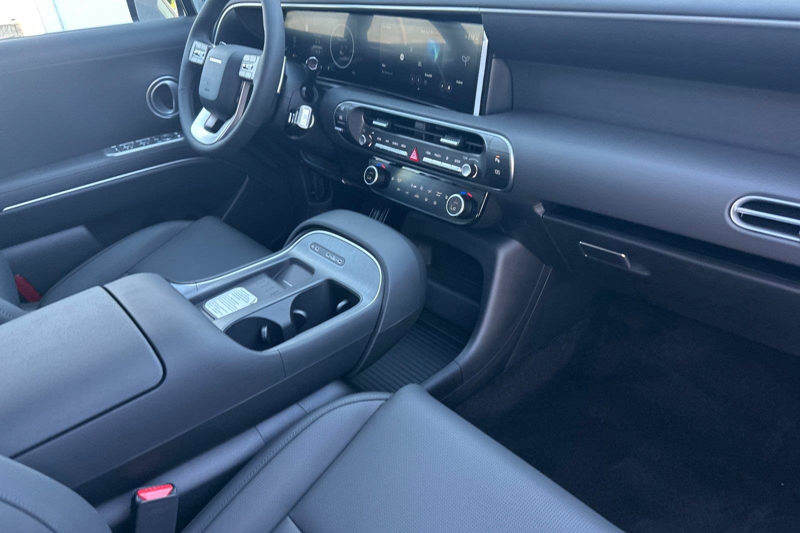 New 2027 Hyundai Palisade SEL FWD image 16