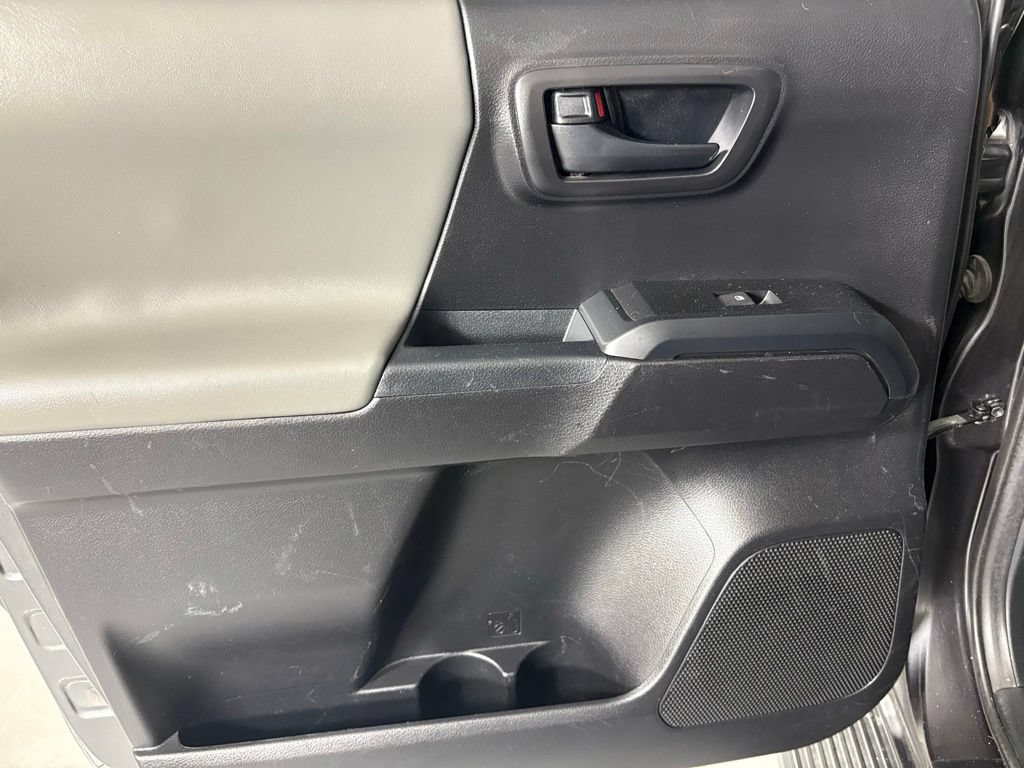 Used 2018 Toyota Tacoma SR w/ SR Convenience Package AWD/4WD image 35