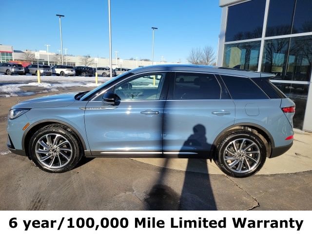 Certified 2024 Lincoln Corsair AWD w/ Equipment Group 101A image 3