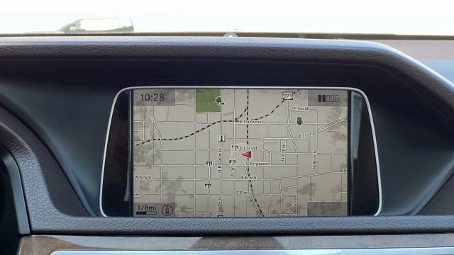 Used 2015 Mercedes-Benz E 350 4MATIC Sedan image 89