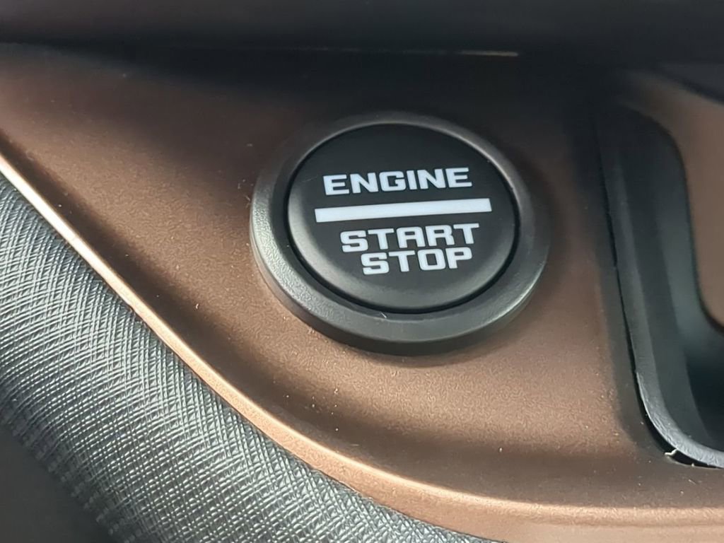 Used 2024 Ford Bronco Sport Outer Banks w/ Tech Package AWD/4WD image 36