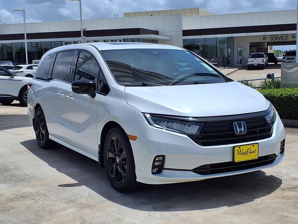 Used 2023 Honda Odyssey Sport image 7