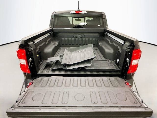 Used 2024 Ford Maverick Lariat image 26