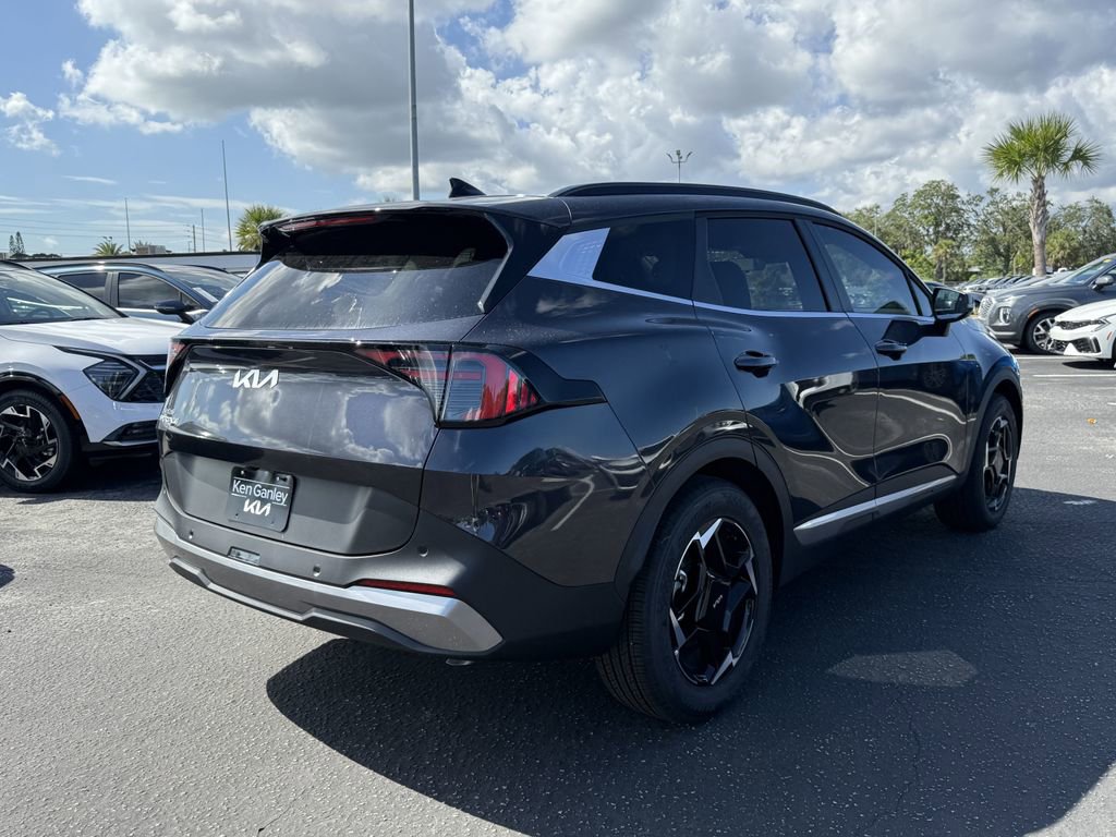 New 2026 Kia Sportage EX w/ EX Panorama Roof Package image 4