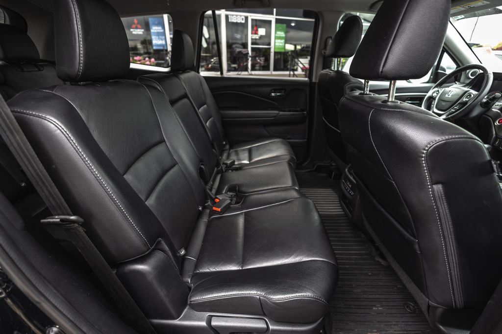 Used 2017 Honda Pilot EX-L image 32