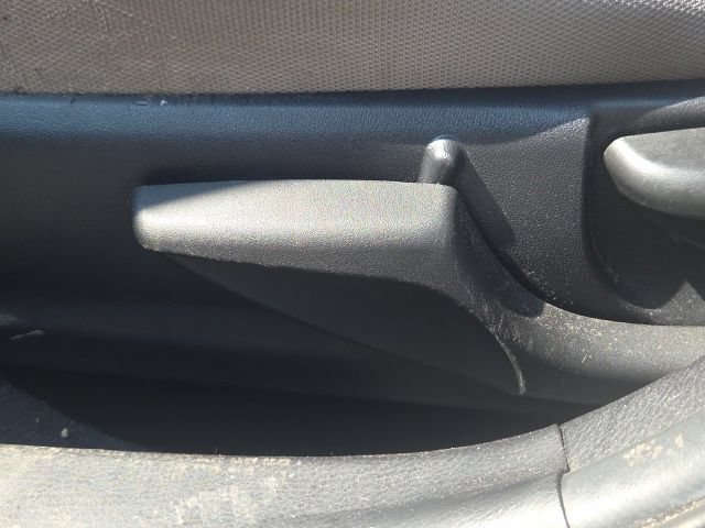 Used 2018 Toyota Corolla LE w/ Carpet Mat Package (TMS) FWD image 19