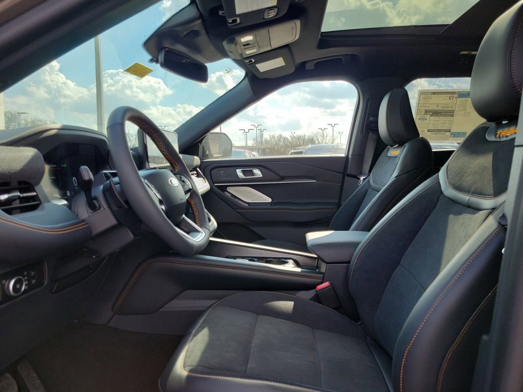 New 2026 Ford Explorer Tremor w/ Tremor Ultimate Package image 16