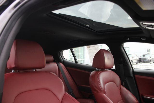 Used 2022 Kia Stinger GT-Line w/ Sun & Sound Package image 34
