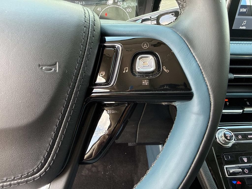 Certified 2020 Lincoln Corsair Reserve w/ Beyond Blue Interior Package FWD image 30