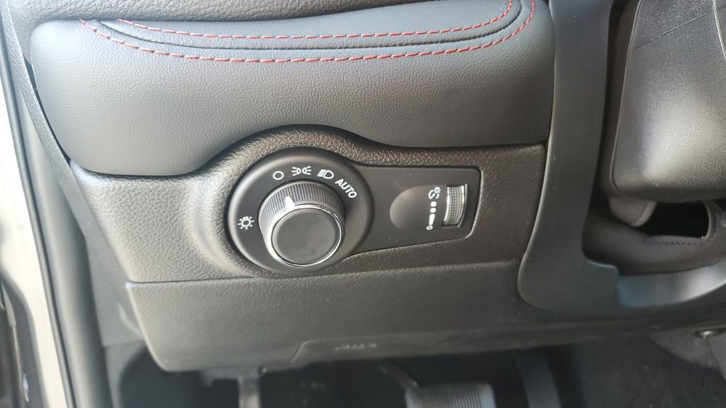 New 2026 Dodge Durango GT image 25