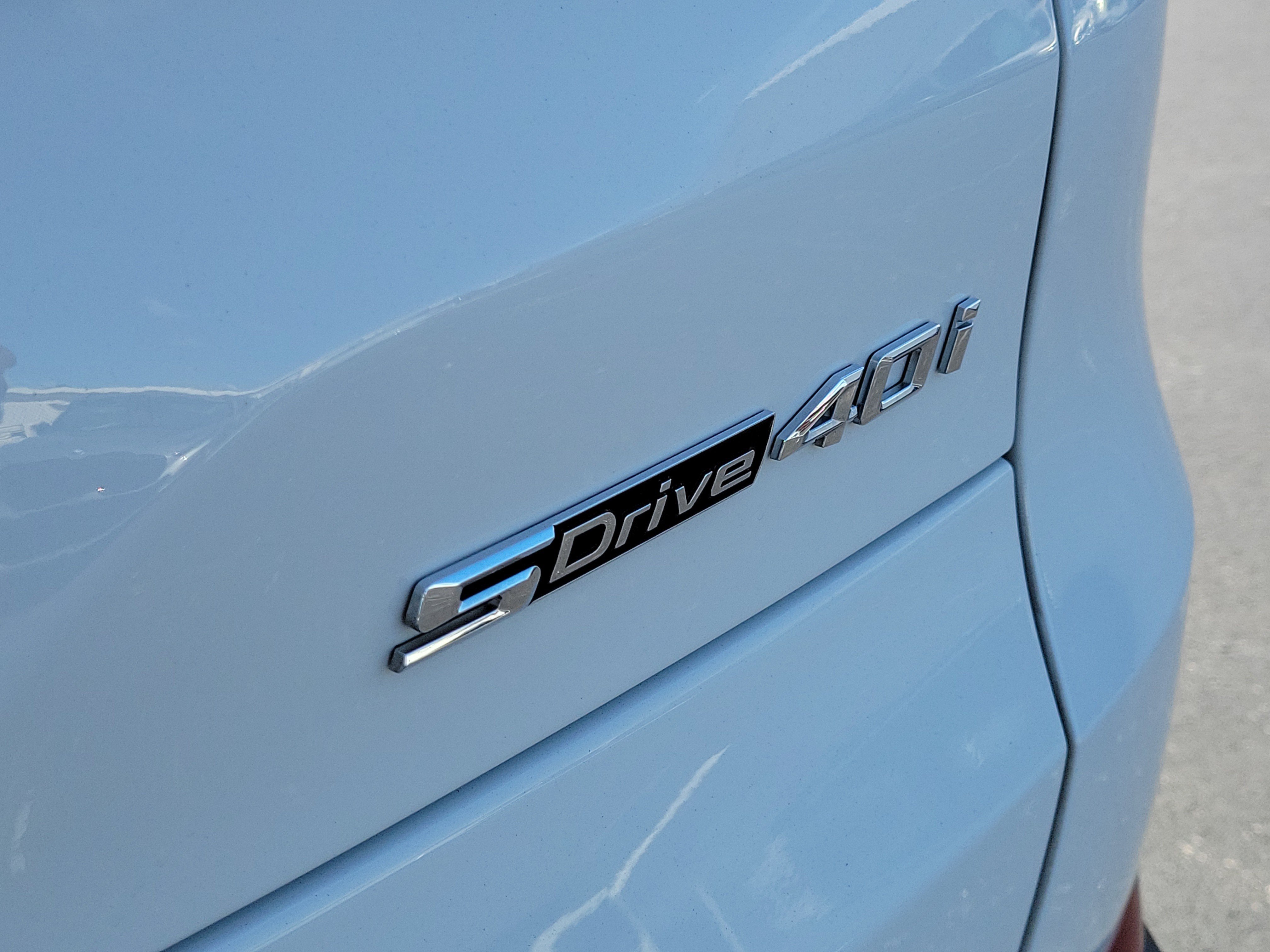 Used 2022 BMW X5 sDrive40i w/ Premium Package RWD image 6