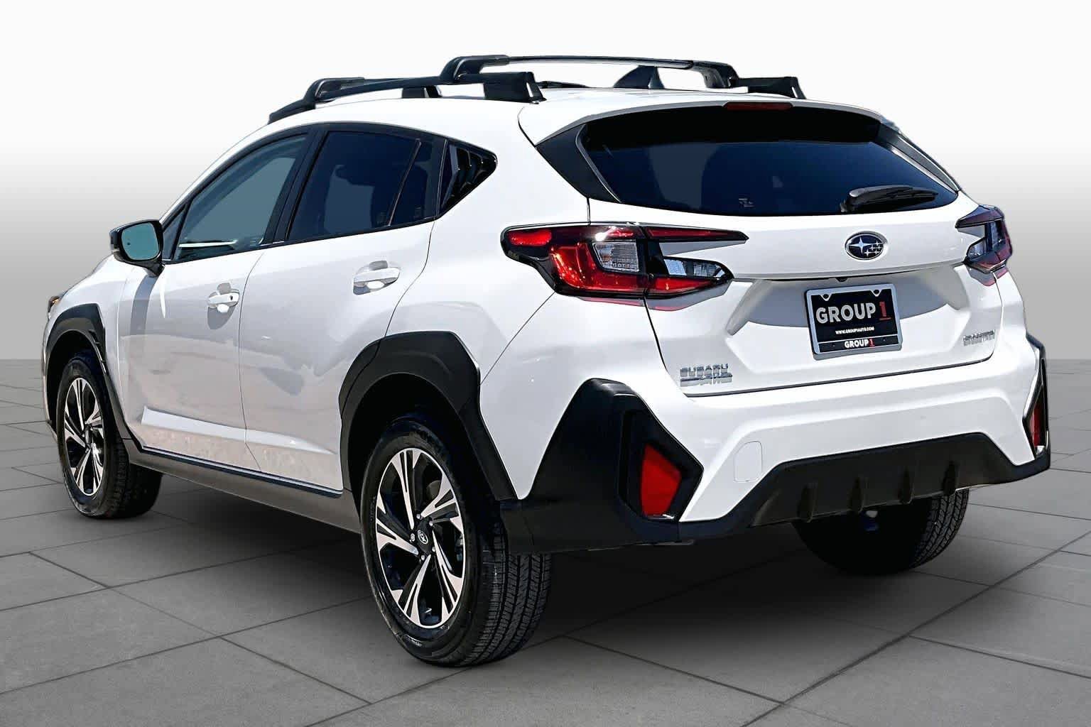 Used 2024 Subaru Crosstrek 2.0i Premium w/ Crosstrek Mirror Package AWD/4WD image 11