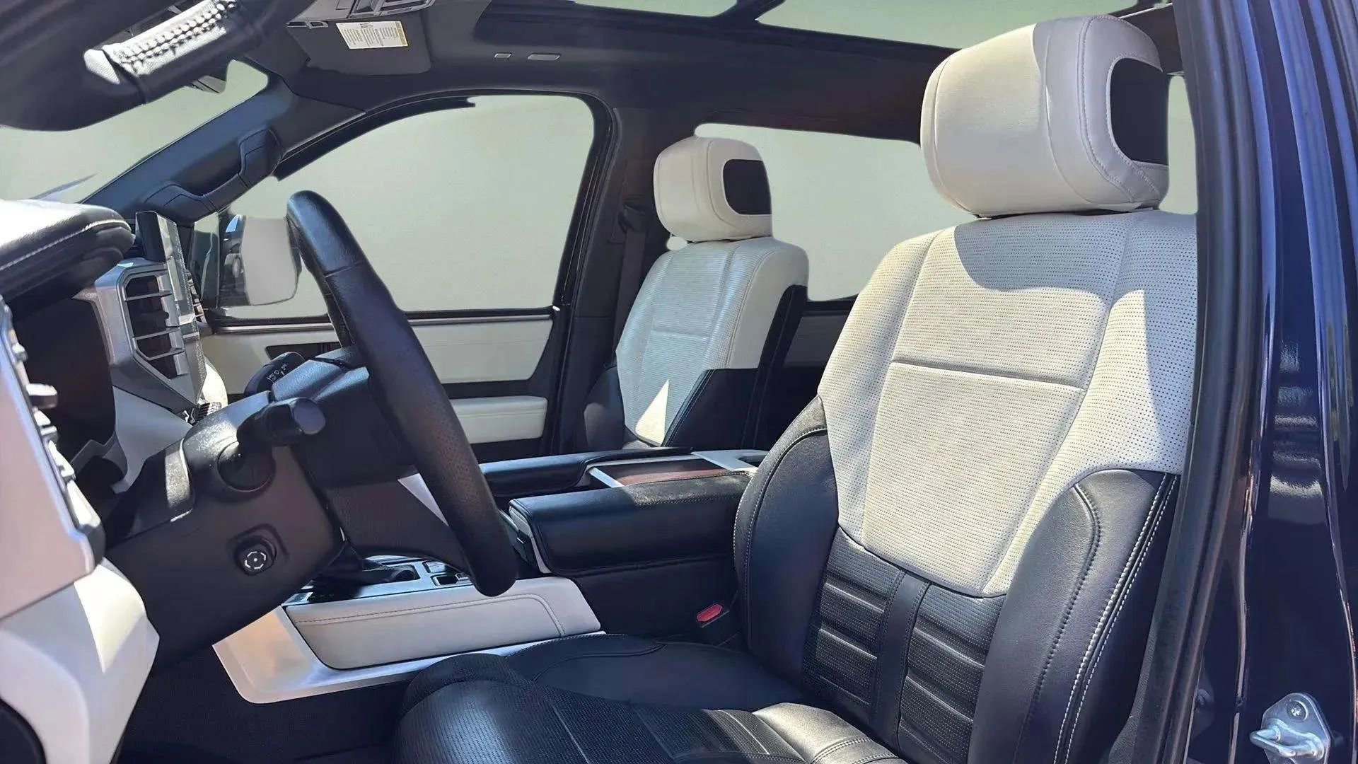 Used 2022 Toyota Tundra Capstone image 16