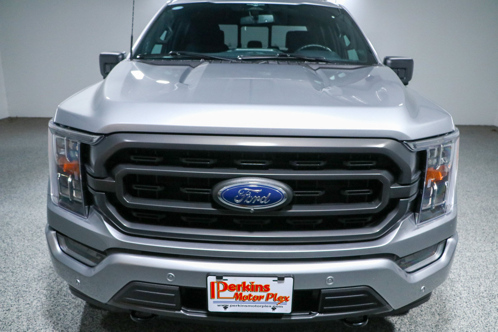 Used 2023 Ford F150 XLT w/ Equipment Group 302A High AWD/4WD image 4