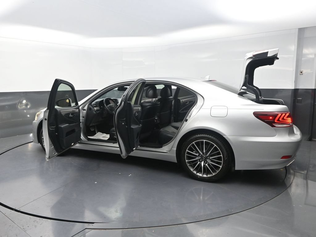 Used 2013 Lexus LS 460 AWD w/ F-Sport Pkg image 36