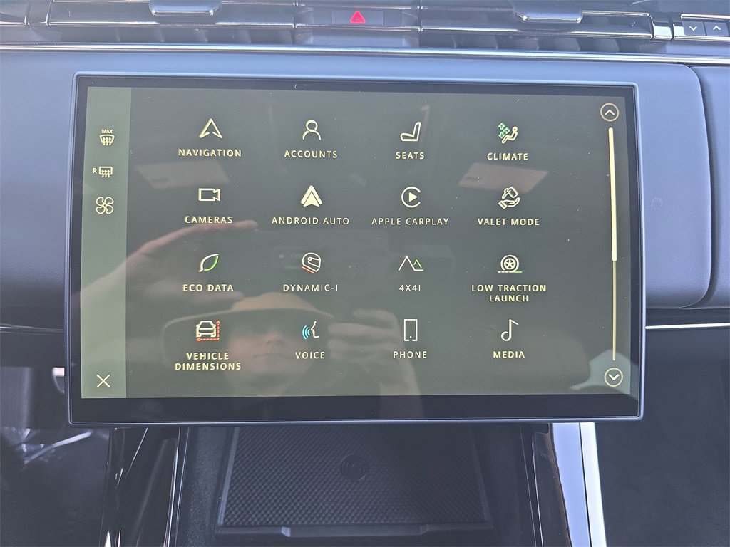 Certified 2025 Land Rover Range Rover Sport Dynamic SE image 22